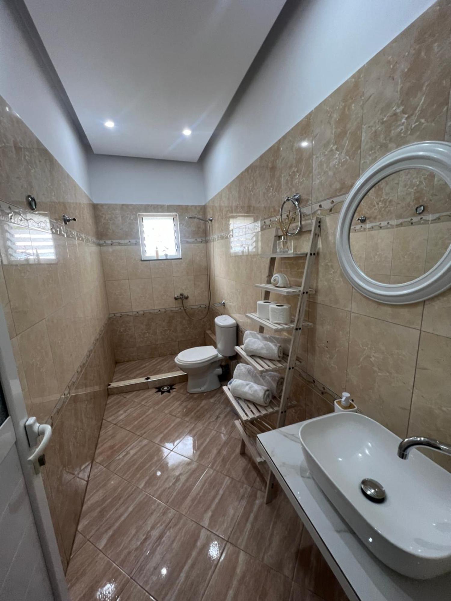 Apartments Sadiku With Sea View Sarandë Exterior foto